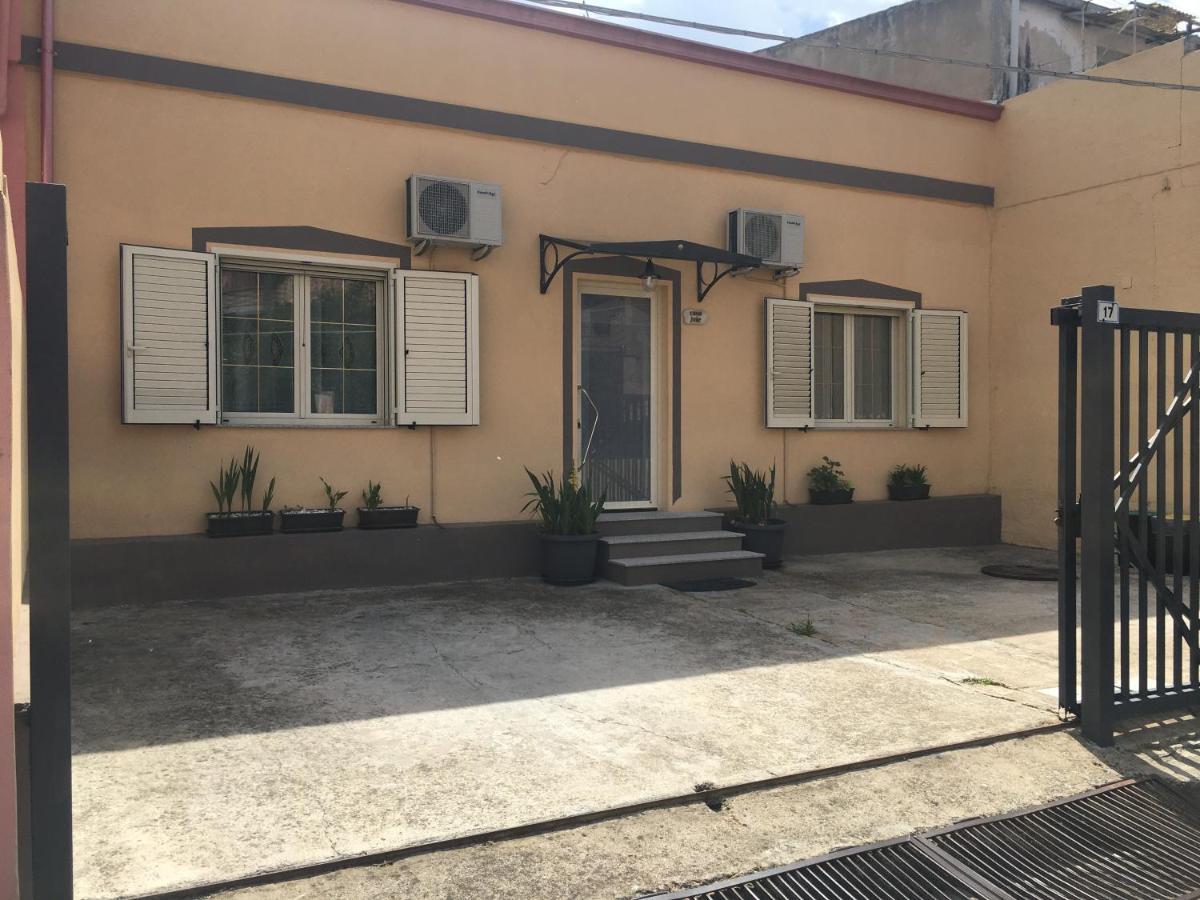Casa Jole Vila Assemini Exterior foto